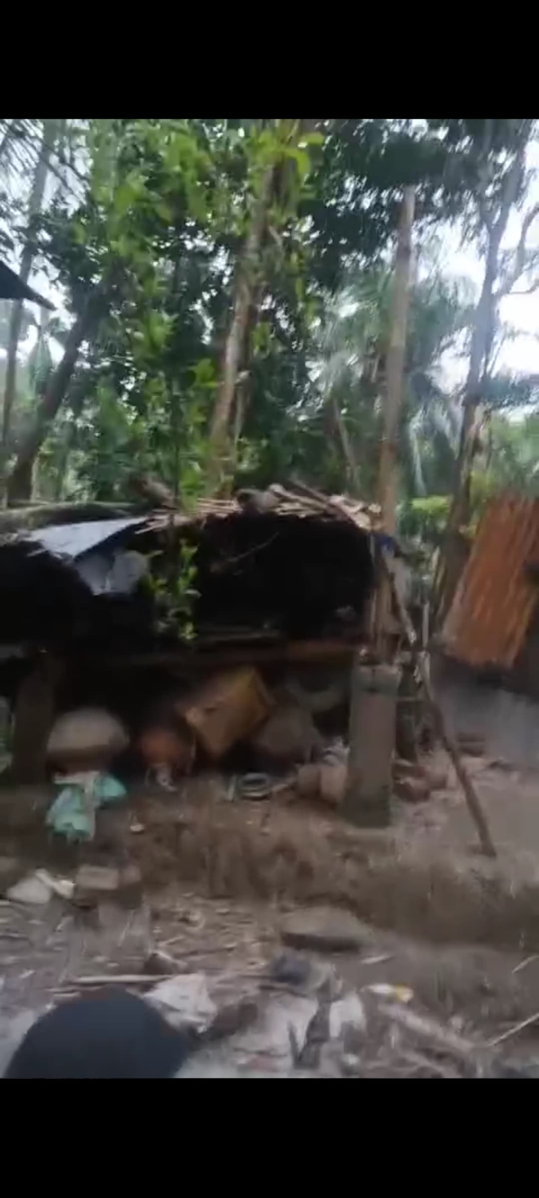 ফরিদপুরের ভাঙ্গায় বাবু তালুকদারের বসতবাড়িতে অগ্নিকাণ্ড, ক্ষতি প্রায় ৩ লাখ টাকা
